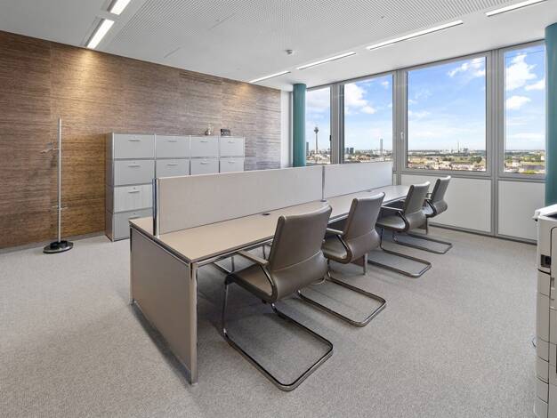 Bürofläche zur Miete provisionsfrei 379 € 4 m² Bürofläche Dreischeibenhaus Stadtmitte Düsseldorf 40211