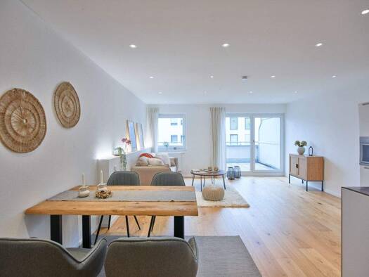 Wohnung zum Kauf 300.000 € 3 Zimmer 76,6 m² Dingolfing 84130