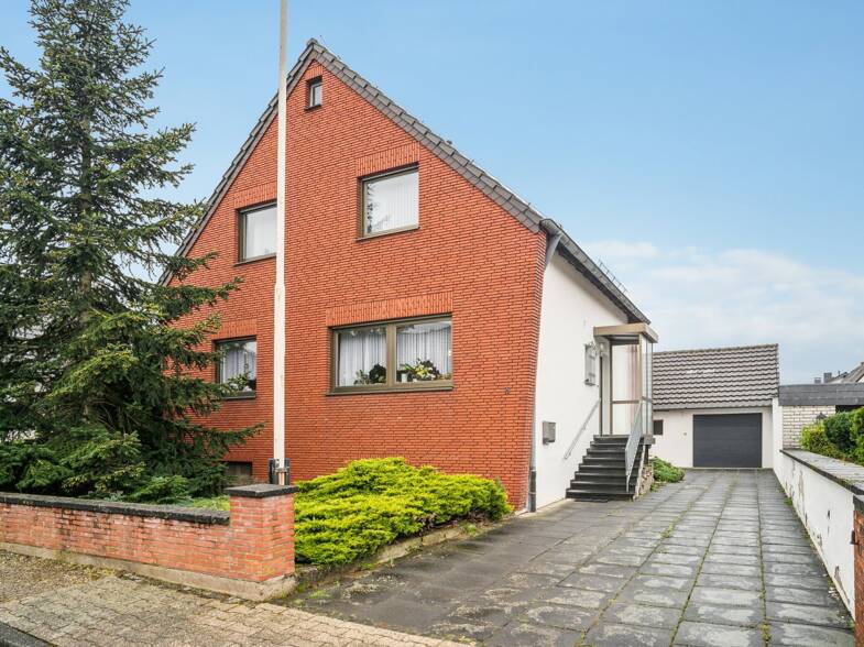 Einfamilienhaus zum Kauf 269.000 € 4 Zimmer 114 m² 641 m² Grundstück Vettweiß Vettweiß 52391