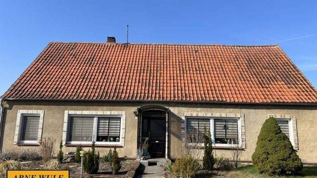 Einfamilienhaus zum Kauf 95.000 € 6 Zimmer 135,9 m² 2.832 m² Grundstück Paarsch 19372