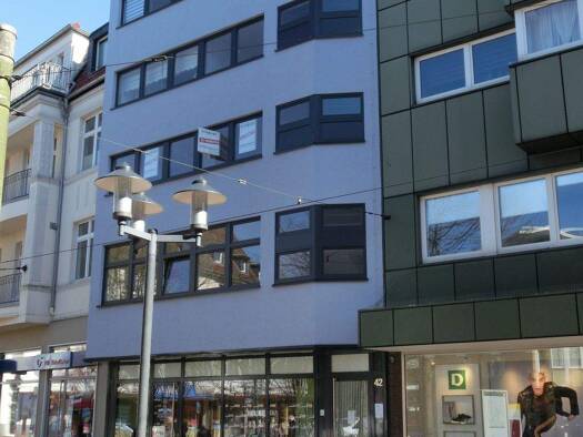 Wohnung zur Miete 800 € 3 Zimmer 82 m² frei ab sofort Marktstr. 42 Borbeck-Mitte Essen 45355