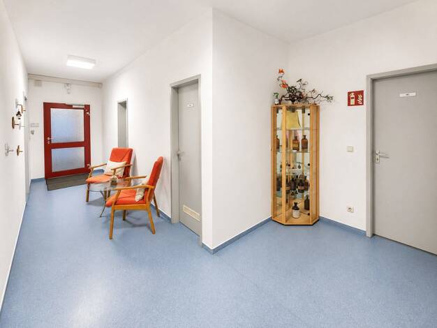 Bürogebäude zur Miete provisionsfrei 750 € 113,6 m² Bürofläche Waltershäuser Straße 21 Gotha 99867