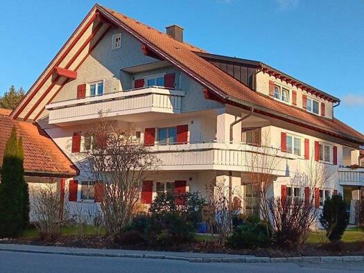 Sonstiges zum Kauf als Kapitalanlage geeignet 1.390.000 € 16 Zimmer 560 m² 968 m² Grundstück Heimenkirch 88178