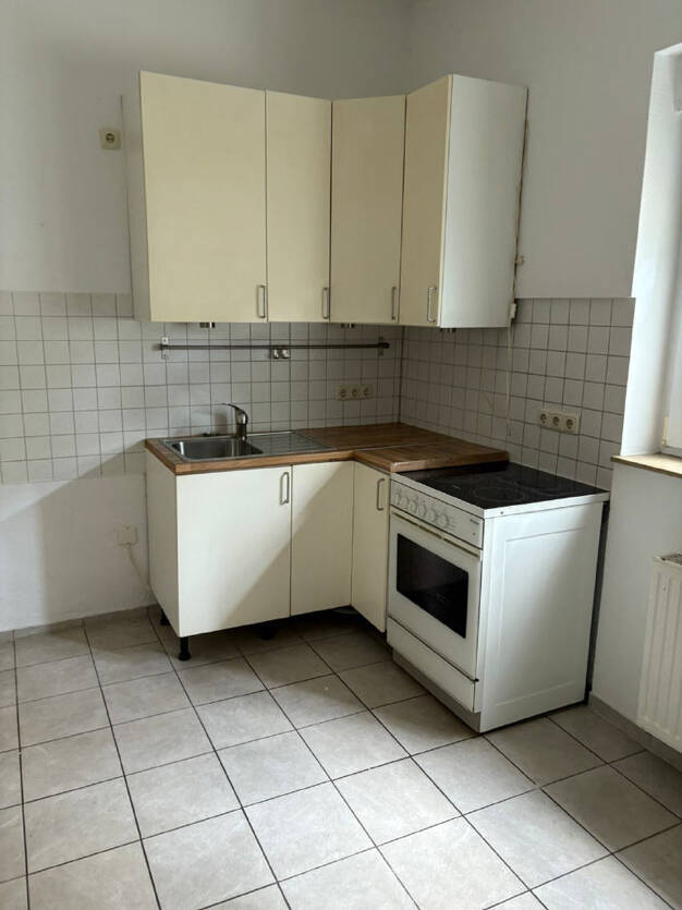 Wohnung zur Miete 300 € 1 Zimmer 36 m² Gladbach Mönchengladbach 41061