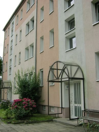 Wohnung zur Miete 300 € 2 Zimmer 46 m²<br/>Wohnfläche 1.<br/>Geschoss ab sofort<br/>Verfügbarkeit Wettiner Ring 12 Colditz Colditz 04680