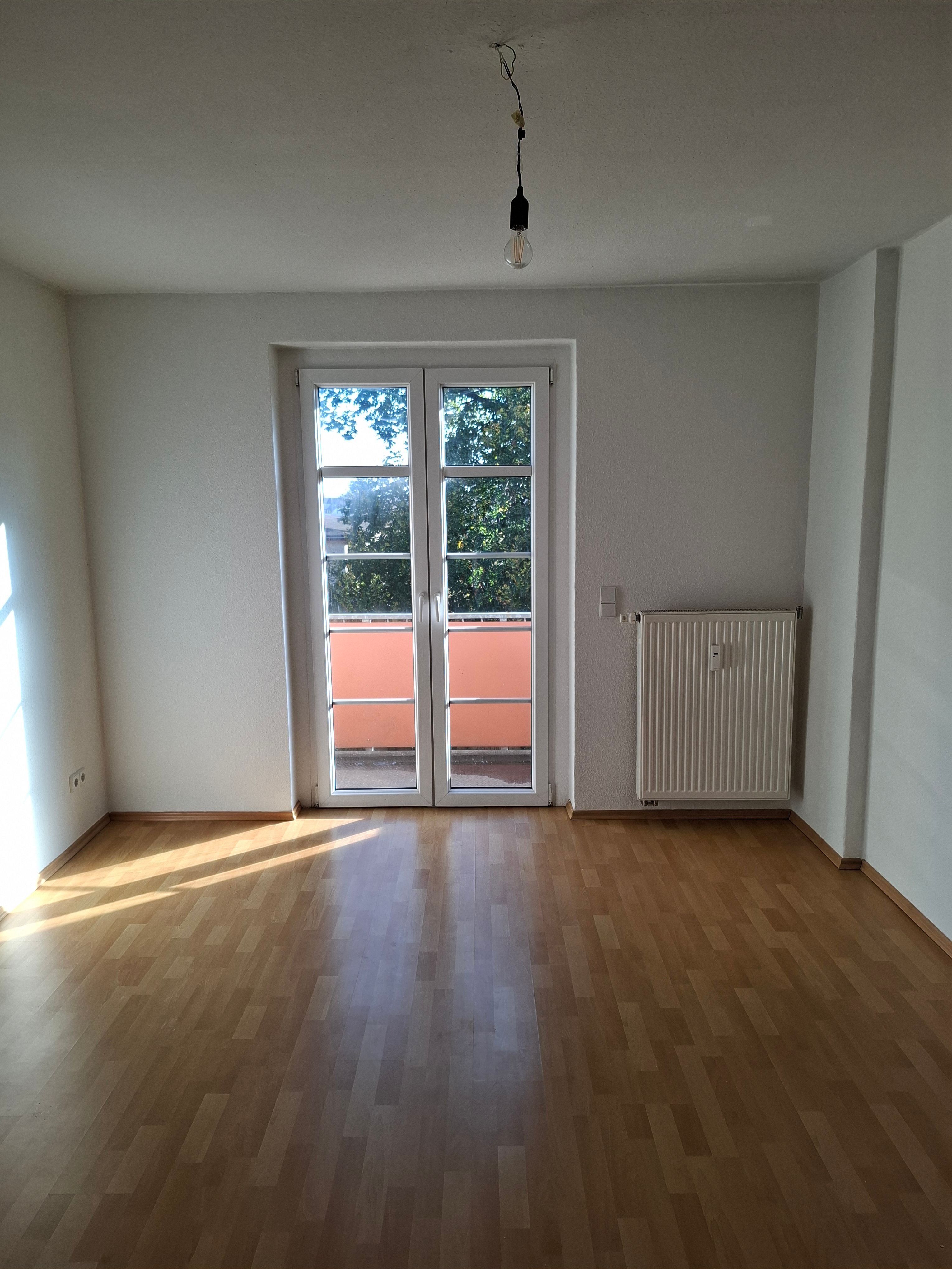 Wohnung zur Miete 440 € 2 Zimmer 50 m²<br/>Wohnfläche 4.<br/>Geschoss ab sofort<br/>Verfügbarkeit Grillparzerstr. 46 Cotta (Grillparzerplatz) Dresden 01157