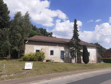 Mehrfamilienhaus zum Kauf provisionsfrei 114.000 € 6 Zimmer 281 m² 1.230 m² Grundstück frei ab sofort Dorfstraße 80 b Rothemühl 17379