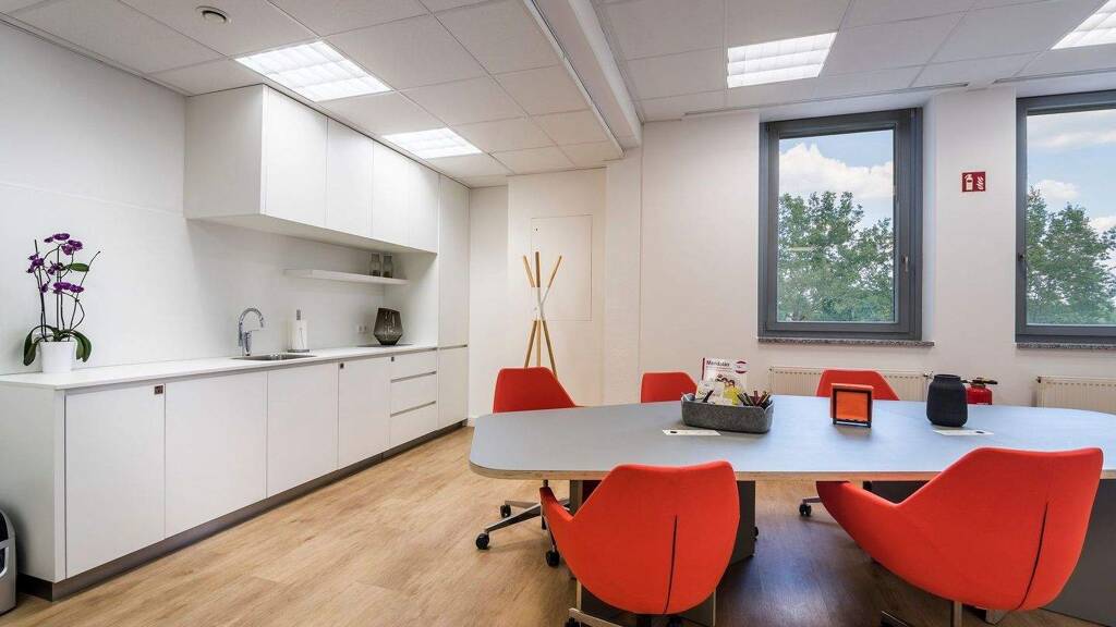 Bürofläche zur Miete provisionsfrei 679 € 20 m² Bürofläche Südwestpark Gebersdorf Nürnberg 90449