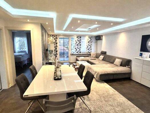 Wohnung zum Kauf 380.000 € 4 Zimmer 90,1 m² 1. Geschoss Wolfschlugen 72649