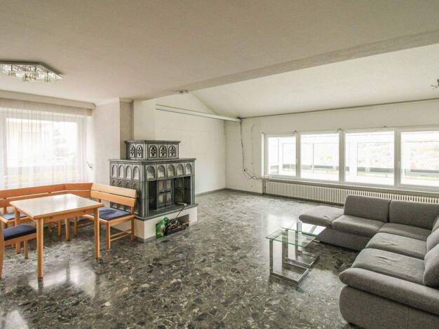 Sonstiges zum Kauf als Kapitalanlage geeignet 674.000 € 7 Zimmer 229 m² 840,3 m² Grundstück Pfullingen 72793