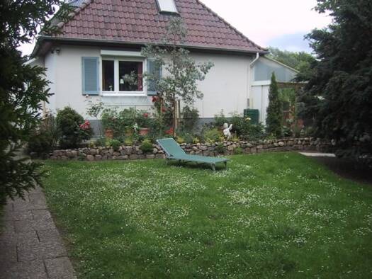 Einfamilienhaus zur Miete 1.600 € 5 Zimmer 150 m² frei ab sofort Riesebusch Bad Schwartau 23611