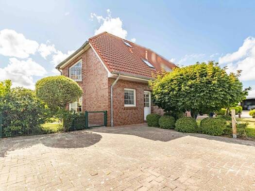 Doppelhaushälfte zum Kauf 289.000 € 3 Zimmer 66 m² 243 m² Grundstück Greetsiel Krummhörn 26736