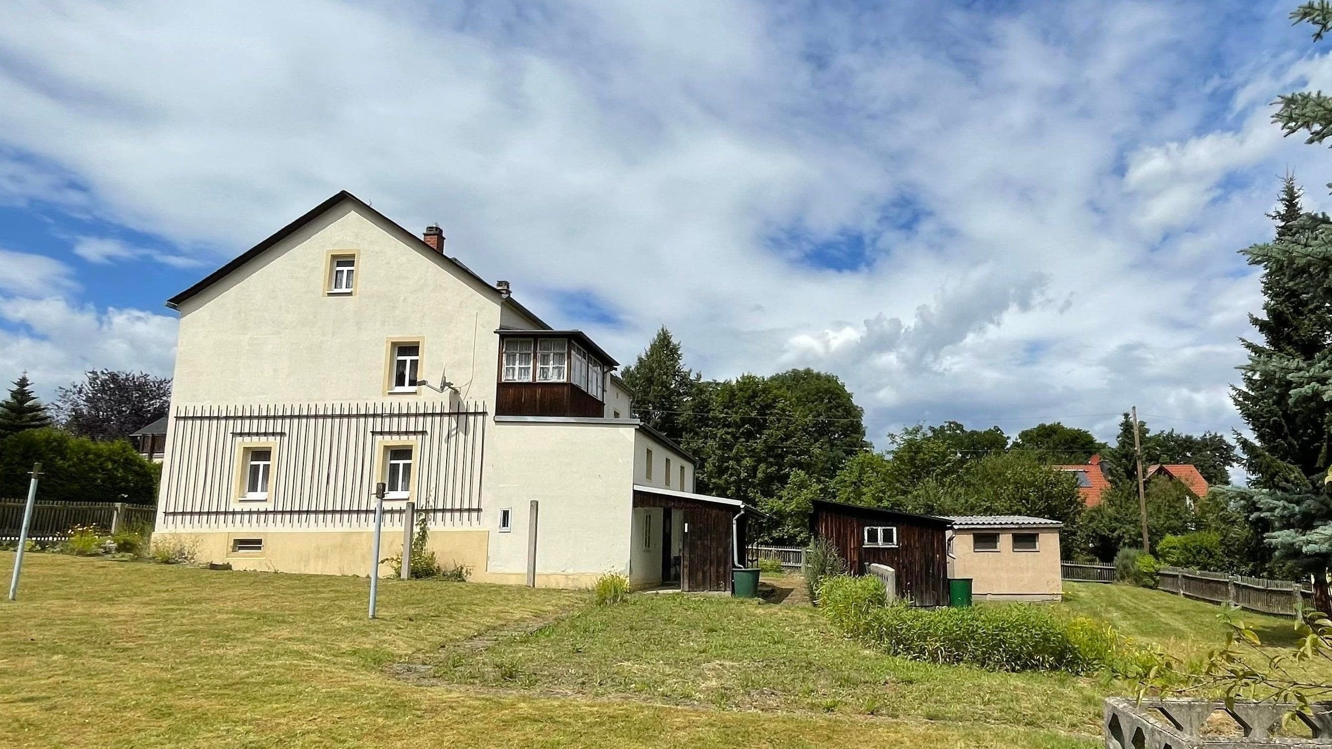 Mehrfamilienhaus zum Kauf 200.000 € 12 Zimmer 206 m²<br/>Wohnfläche 1.446 m²<br/>Grundstück Kurort Gohrisch Gohrisch 01824