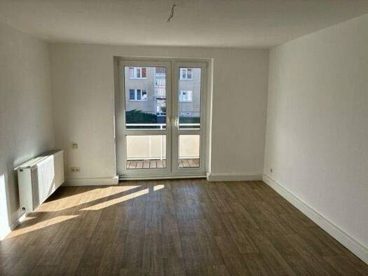 Wohnung zur Miete 307 € 2 Zimmer 45,7 m² 1. Geschoss R.-Kanzler-Straße 30 Bad Kösen Naumburg (Saale) 06628