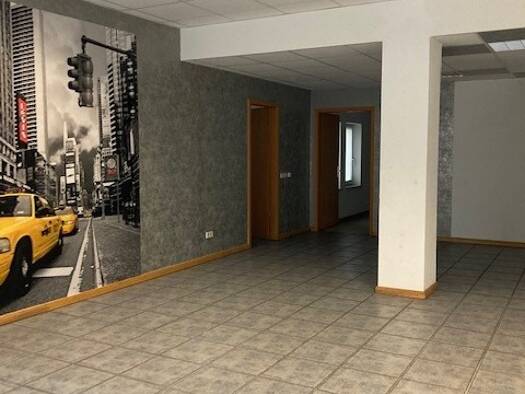 Laden zur Miete provisionsfrei 615 € 2 Zimmer 76,7 m² Verkaufsfläche Gotha 99867