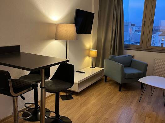 Studio zur Miete 580 € 1 Zimmer 28 m² Geschoss 6/7 frei ab sofort faktoreistrasse 1 St Johann Saarbrücken 66111