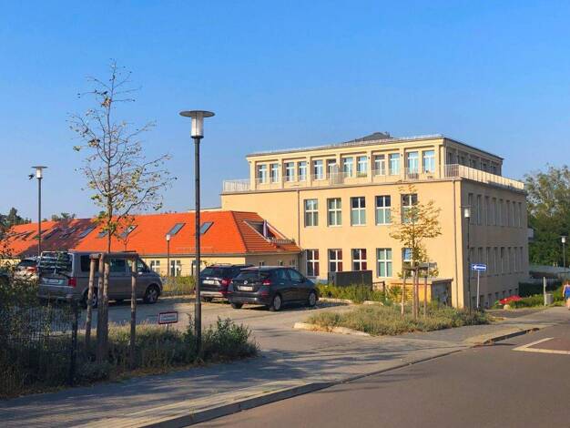 Wohnung zur Miete 896 € 2 Zimmer 64 m² 1. Geschoss frei ab 15.01.2026 Elstal Wustermark 14641