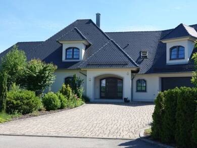 Villa zur Miete 3.000 € 7 Zimmer 210 m² 1.360 m² Grundstück Aurach Aurach 91589