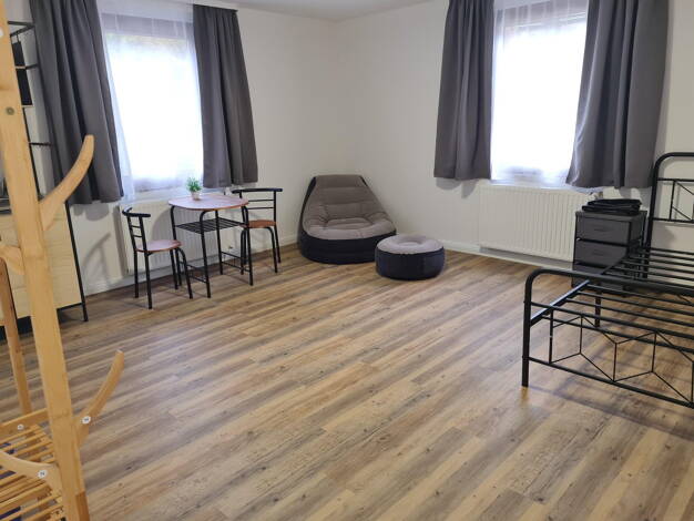 Wohnung zur Miete 500 € 1 Zimmer 35 m² Pfullingen 72793