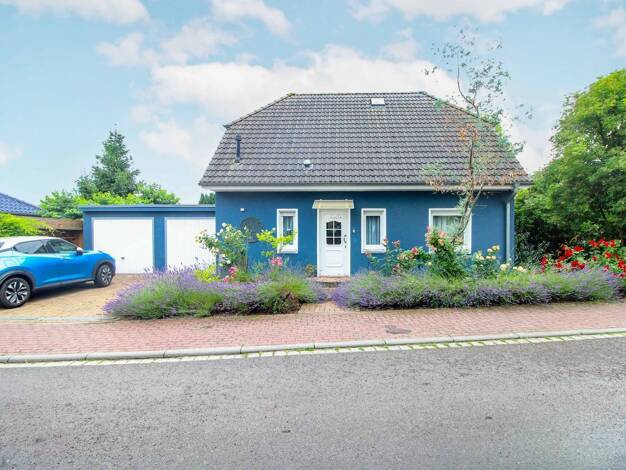 Einfamilienhaus zum Kauf 299.000 € 2 Zimmer 120,2 m² 579,2 m² Grundstück Niederndodeleben Hohe Börde 39167