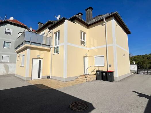 Einfamilienhaus zur Miete 1.861 € 5 Zimmer 142,5 m² frei ab 01.11.2026 Hirtenberg 2552