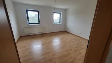 Wohnung zur Miete 680 € 4 Zimmer 90 m² Abensberg Abensberg 93326