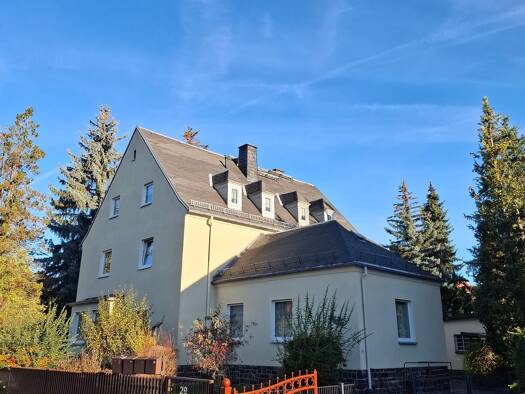 Mehrfamilienhaus zum Kauf als Kapitalanlage geeignet 299.000 € 6 Zimmer 250 m² 1.190 m² Grundstück Drosselweg Yorckgebiet Chemnitz 09130
