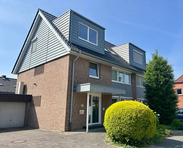 Wohnung zur Miete 850 € 3 Zimmer 107,8 m² Dachgeschoss Eschendorf - Nord Rheine-Eschendorf 48429