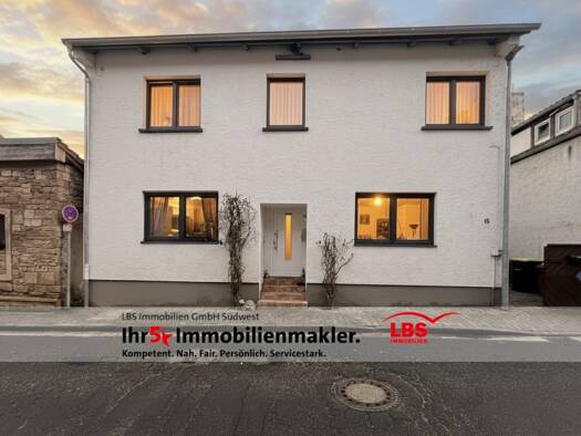 Mehrfamilienhaus zum Kauf 249.000 € 5 Zimmer 159 m² 147 m² Grundstück Fürfeld 55546