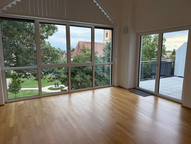 Wohnung zur Miete 640 € 2 Zimmer 57 m² 2. Geschoss frei ab sofort Ingolstadter Straße 3C Giebelstadt 97232