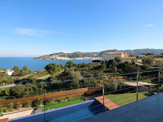 Einfamilienhaus zum Kauf 1.200.000 € 330 m² El Port de la Selva