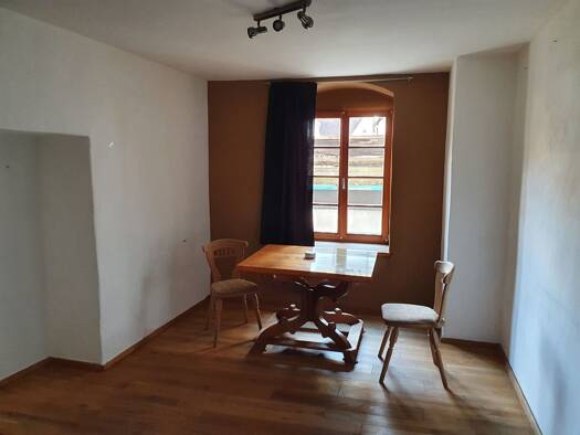 Studio zur Miete 330 € 1 Zimmer 31 m² EG frei ab 01.05.2026 Neutorgasse 6 Sulzbach-Rosenberg 92237