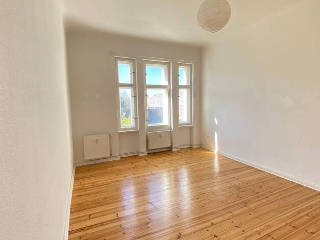 Wohnung zur Miete 823 € 2 Zimmer 63,3 m² 3. Geschoss frei ab sofort Bahnhofstraße 18 Köpenick Treptow-Köpenick 12555