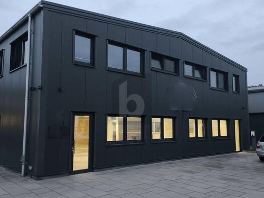 Produktionshalle zur Miete 3.490 € 349 m² Lagerfläche Bargteheide 22941