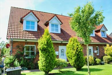 Doppelhaushälfte zum Kauf 259.000 € 4 Zimmer 95,5 m² 460 m² Grundstück frei ab 01.10.2025 Brunsbüttel 25541