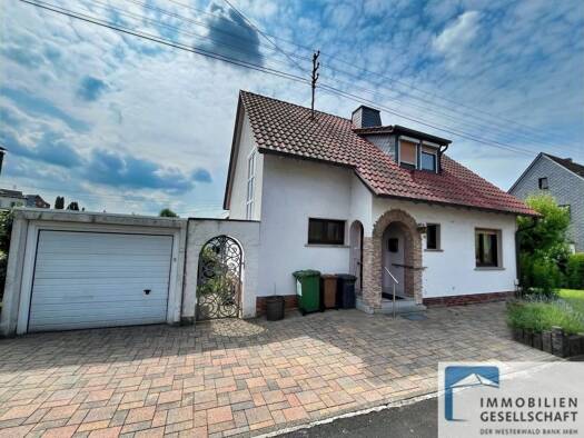 Einfamilienhaus zum Kauf 290.000 € 5 Zimmer 93 m² 622 m² Grundstück Ransbach-Baumbach 56235