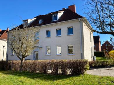 Wohnung zum Kauf 120.000 € 3 Zimmer 63,6 m² 1. Geschoss frei ab sofort Ribnitz Ribnitz-Damgarten 18311