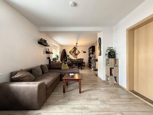 Einfamilienhaus zum Kauf 419.000 € 5 Zimmer 153,4 m² 179 m² Grundstück Diedelsheim Bretten 75015