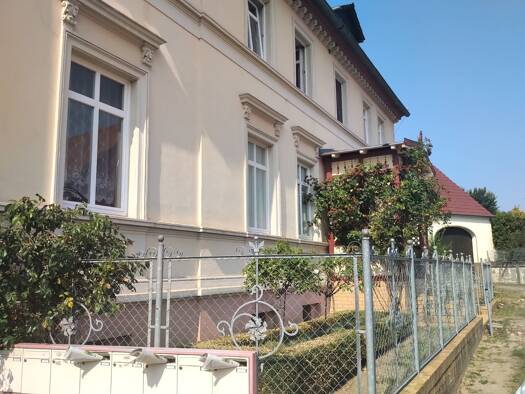 Wohnung zur Miete 965 € 4 Zimmer 134 m² 2 Geschosse frei ab sofort Am Bach 23 Schwanebeck Bad Belzig 14806