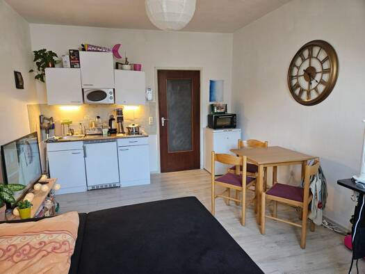 Studio zur Miete 465 € 1 Zimmer 25 m² 3. Geschoss frei ab 01.06.2026 Bruderwöhrdstraße 16 Ostenviertel Regensburg 93055