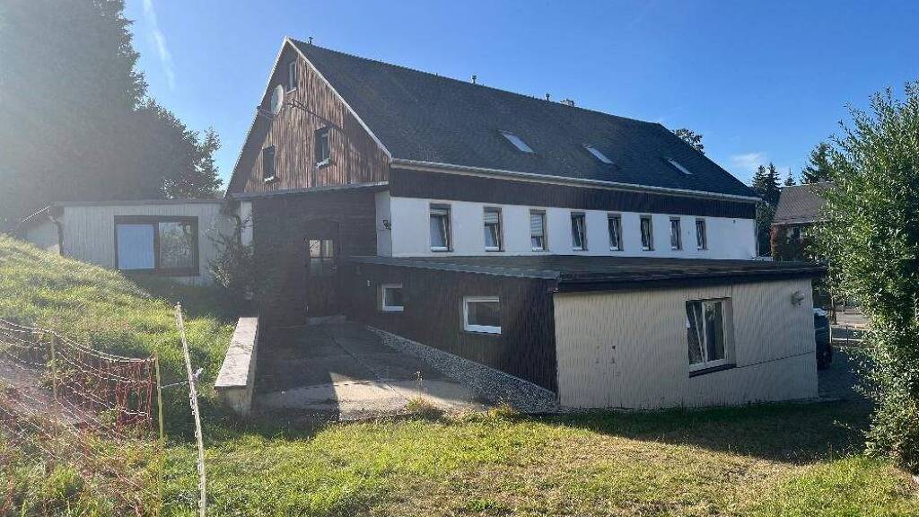 Gewerbeobjekt zum Kauf als Kapitalanlage geeignet 390.000 € 490 m² 1.600 m² Grundstück Berthelsdorf Weißenborn OT Berthelsdorf 09600