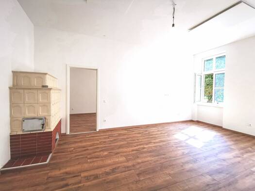 Wohnung zur Miete 678 € 3,5 Zimmer 94,6 m² frei ab sofort Hauptallee 4 Blumau-Neurißhof 2602