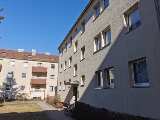 Wohnung zur Miete 238 € 1 Zimmer 34,4 m² 2. Geschoss frei ab 01.10.2026 Frühlingstraße 3 Nordstadt Fürth 90765