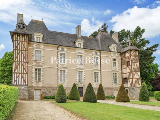 Schloss zum Kauf 3.360.000 € 17 Zimmer 756 m² 33.438 m² Grundstück Rennes 35000