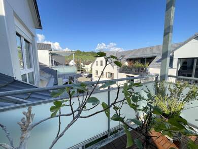 Wohnung zum Kauf 632.000 € 4 Zimmer 138,3 m² Dachgeschoss Weil am Rhein Weil am Rhein 79576