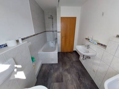 Maisonette zur Miete 675 € 3 Zimmer 100 m² Geschoss 1/1 frei ab 01.10.2025 Freystadt Freystadt 92342