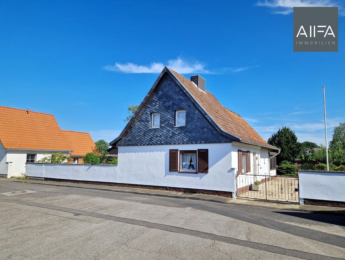 Einfamilienhaus zum Kauf 239.000 € 3 Zimmer 100 m²<br/>Wohnfläche 1.061 m²<br/>Grundstück Wassenberg Wassenberg 41849