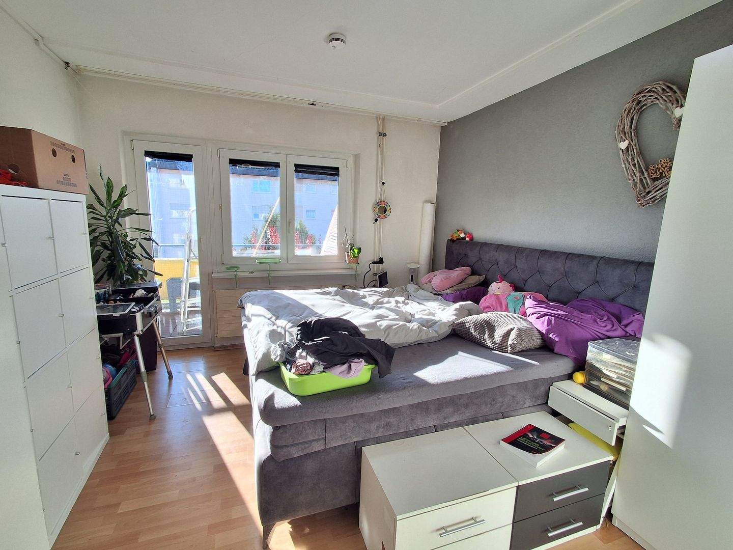 Immobilie in Lottstetten - Großzügige 4-Zimmer-Wohnung mit Balkon, Büro und Einzelgarage - Bild 4