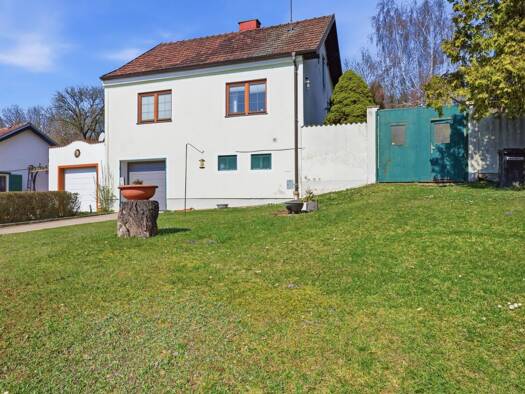 Einfamilienhaus zum Kauf 295.000 € 3,5 Zimmer 98 m² 558 m² Grundstück Großweikersdorf 3701