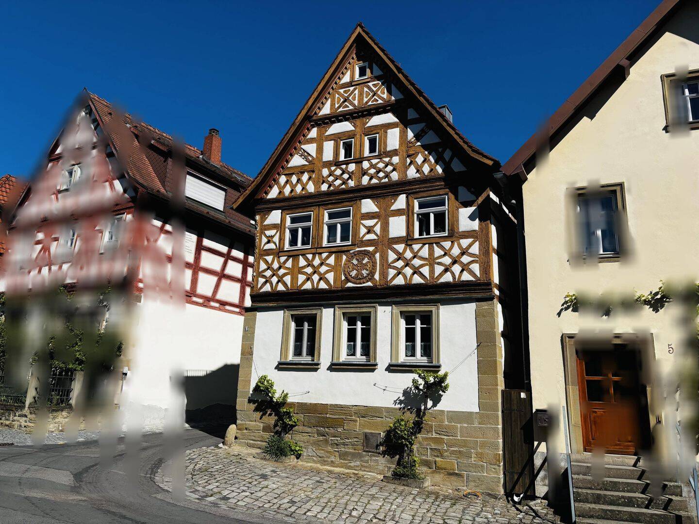 Stadthaus zum Kauf - Ansicht 2